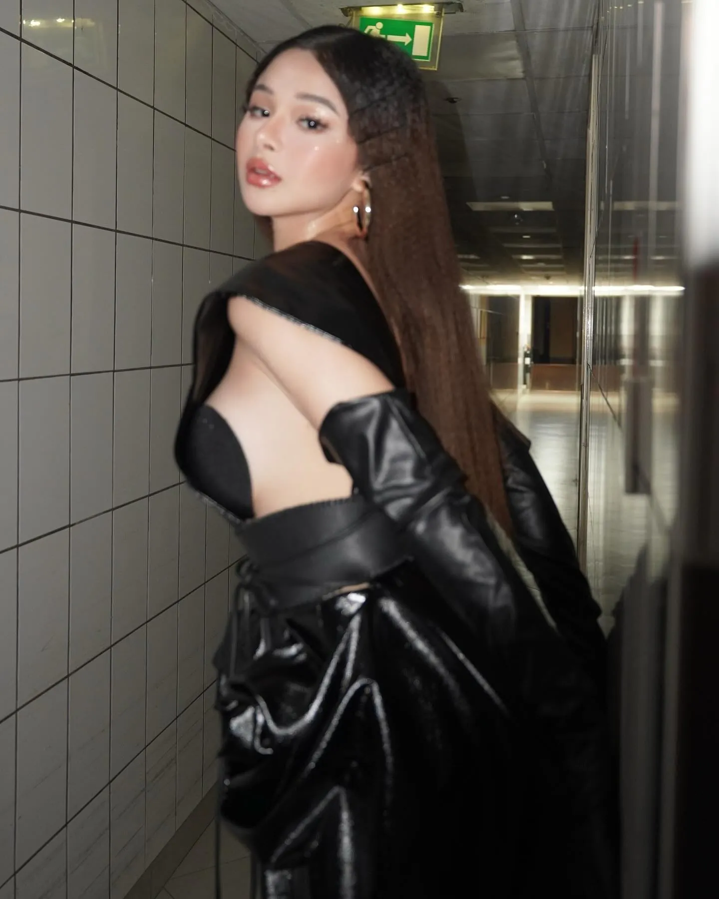 Angeli Khang - angeli-khang-hot-32.webp